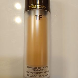 2 TOM FORD TRACELESS SOFT MATTE FOUNDATION BUNDLE